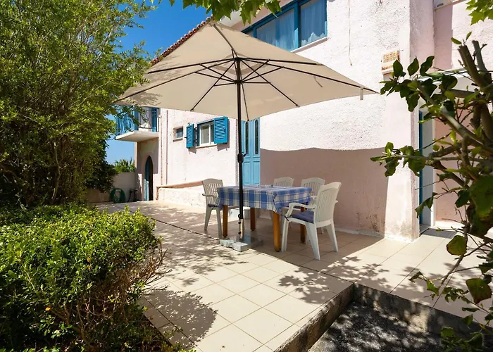 Seafront Serenity - Waterfront Oasis * Ágrilos