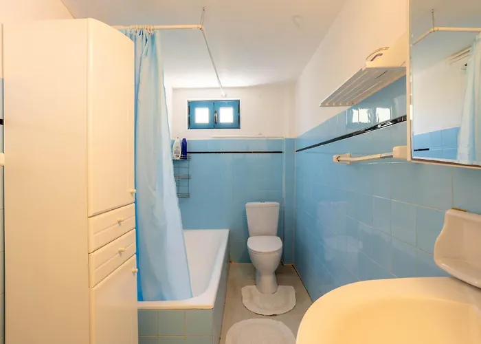 Seafront Agrilos Serenity - Waterfront Oasis * Agrilos