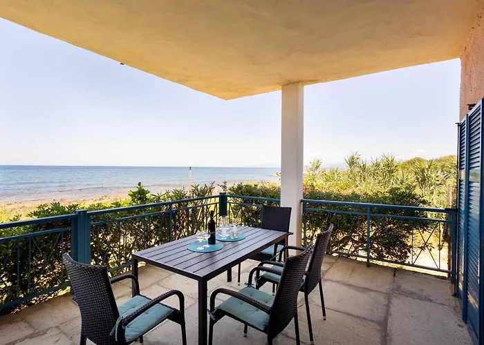 Seafront Serenity - Waterfront Oasis